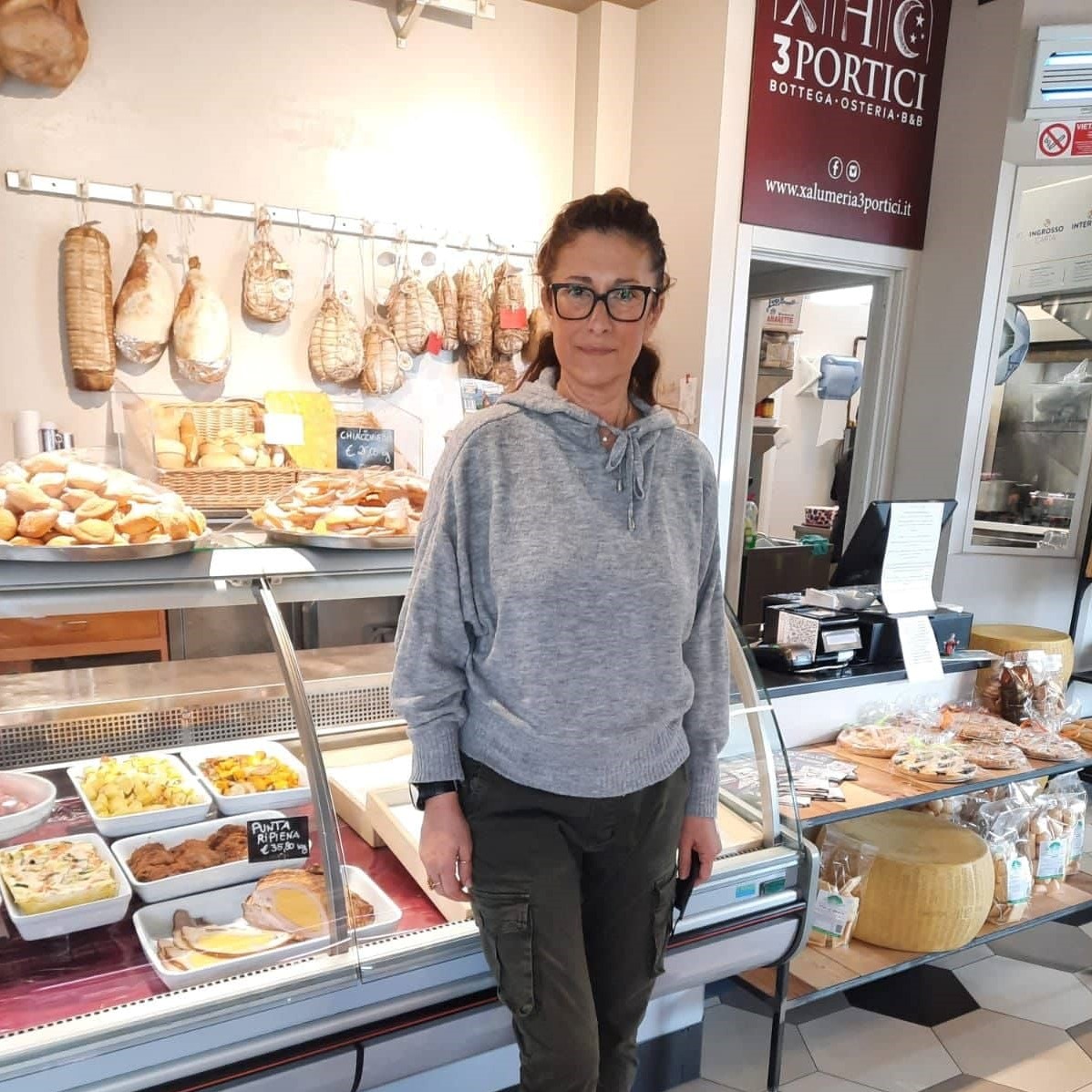 Monica Farina della "Xalumeria" di Fontanellato ospite a NEWSROOM