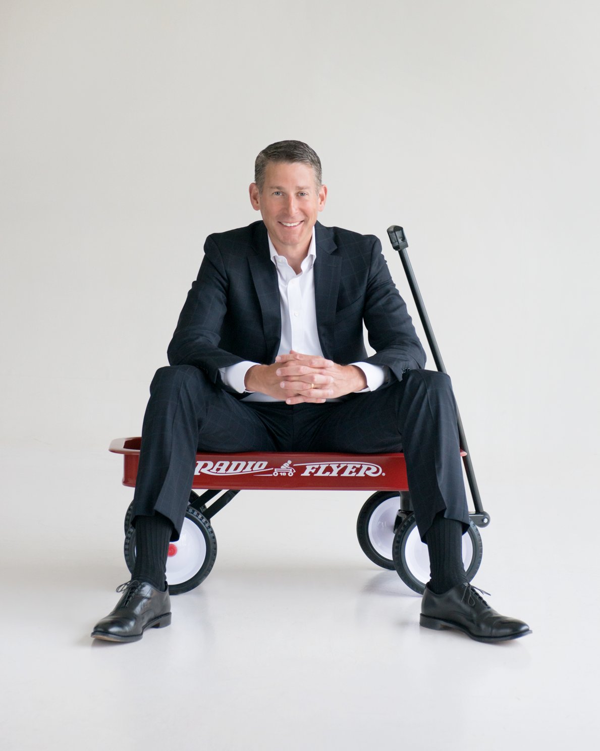 S1 E1: Robert Pasin: Rethinking Radio Flyer’s Little Red Wagon Without Reinventing the Wheel