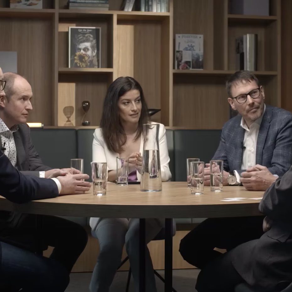 Český automobilový průmysl je v robotizaci na světové špičce. Ostatní odvětví jsou ale pozadu.