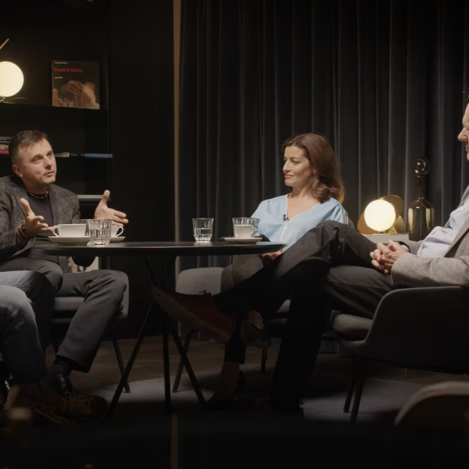 Dušan Dvořák, Petr Teplý: Stavíme energeticky efektivní domy, s plynem už nepočítáme.