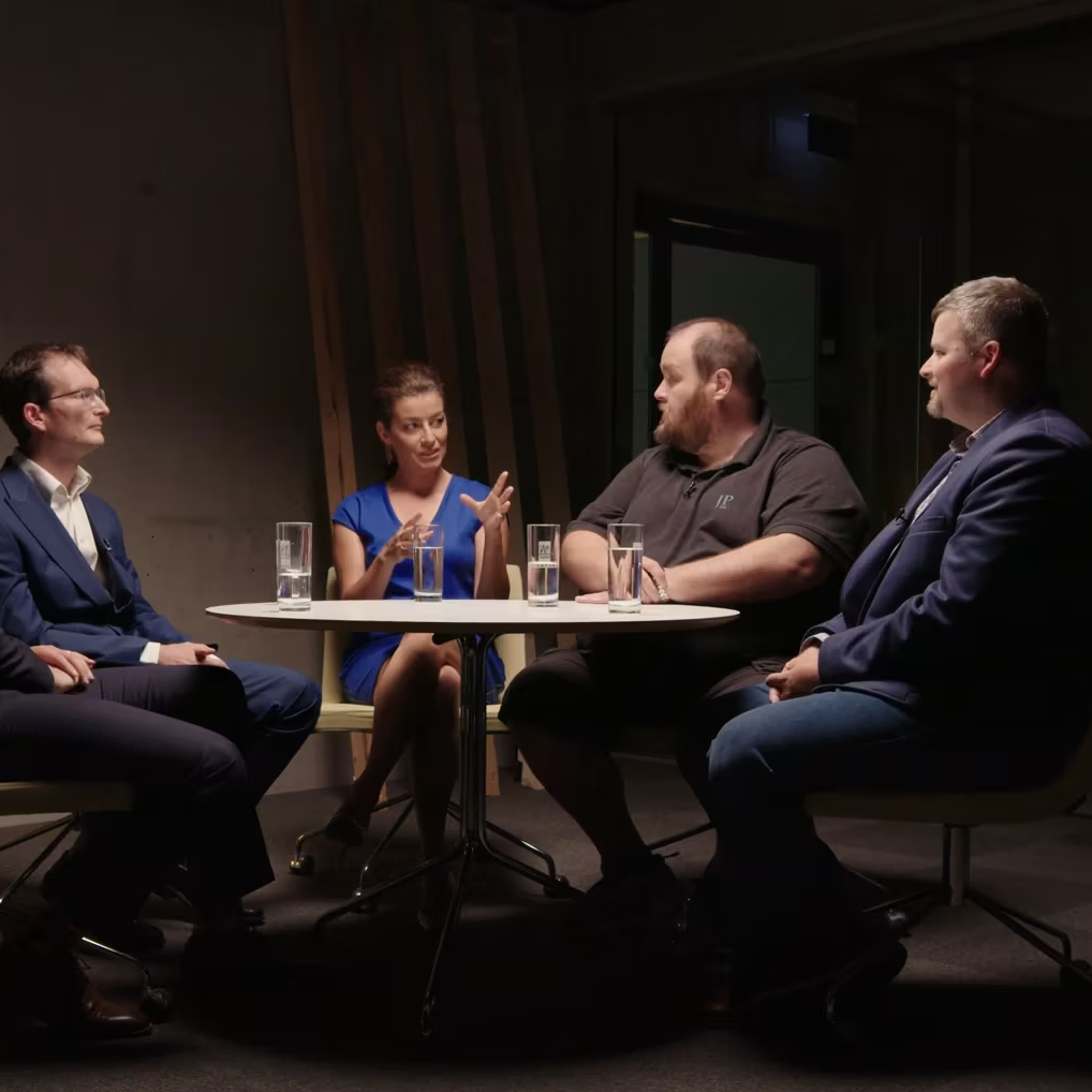 Komunitní energetika umožní sdílení elektřiny mezi lidmi. Zelenou energii dovede i do historických center měst.