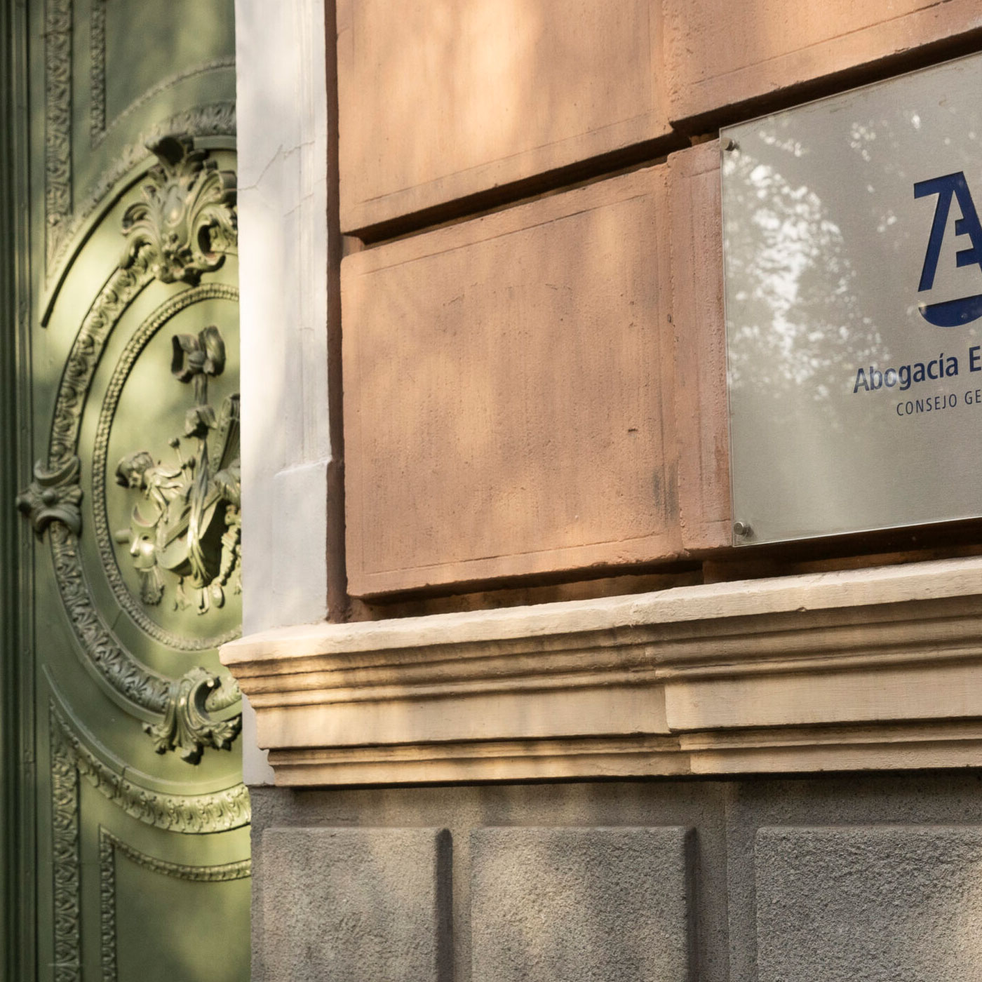 Solución justa para las pensiones de abogados