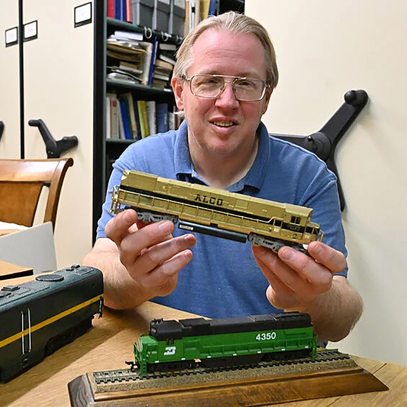 Remembering MiSci's Chris Hunter with historian Bill Buell