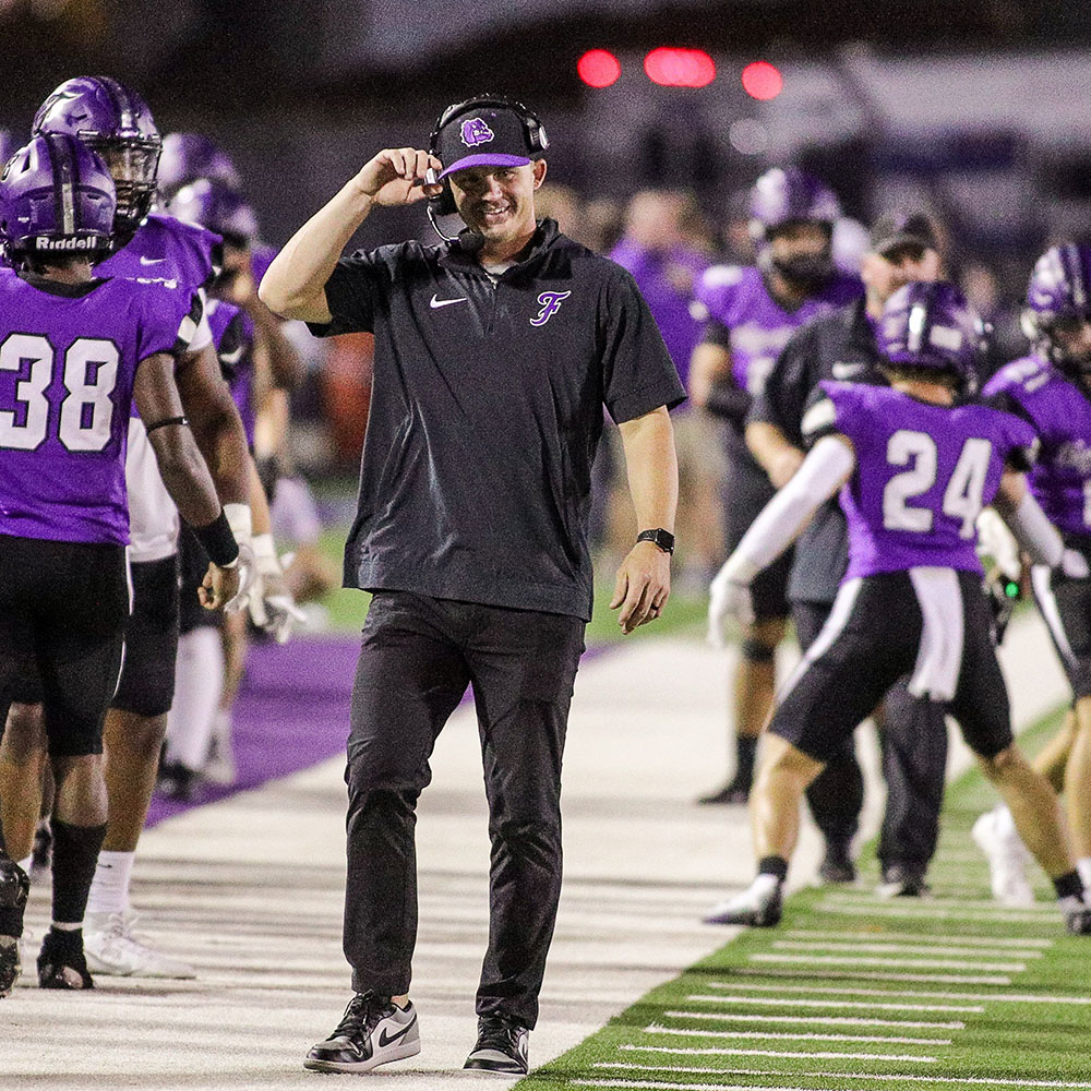 Undefeated Fayetteville faces Bentonville in a high stakes showdown for the 7A-West Conference