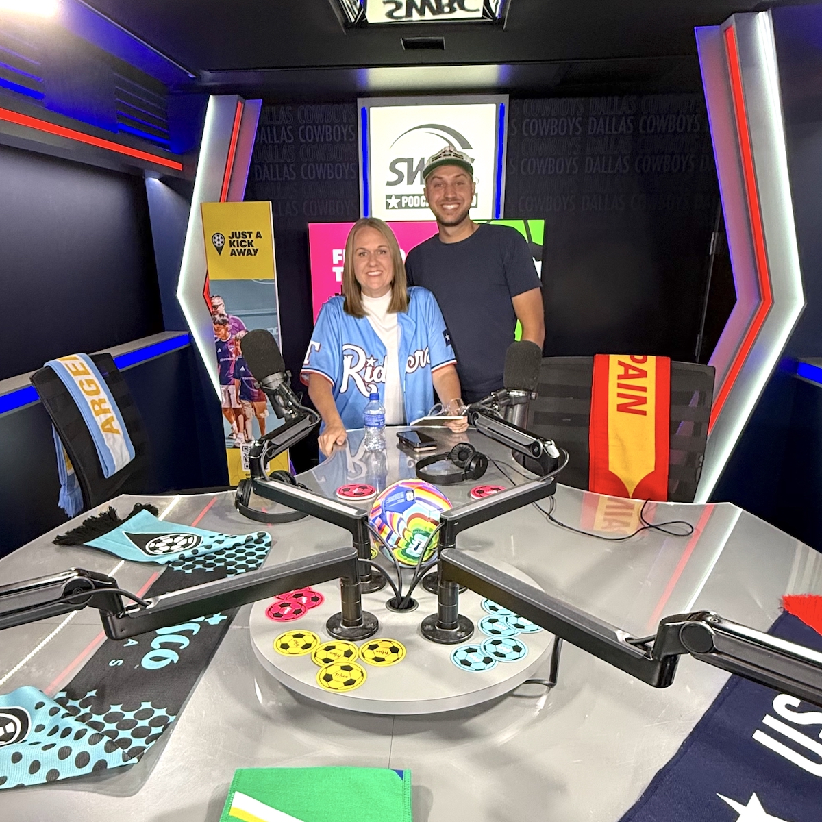 Episode Cover