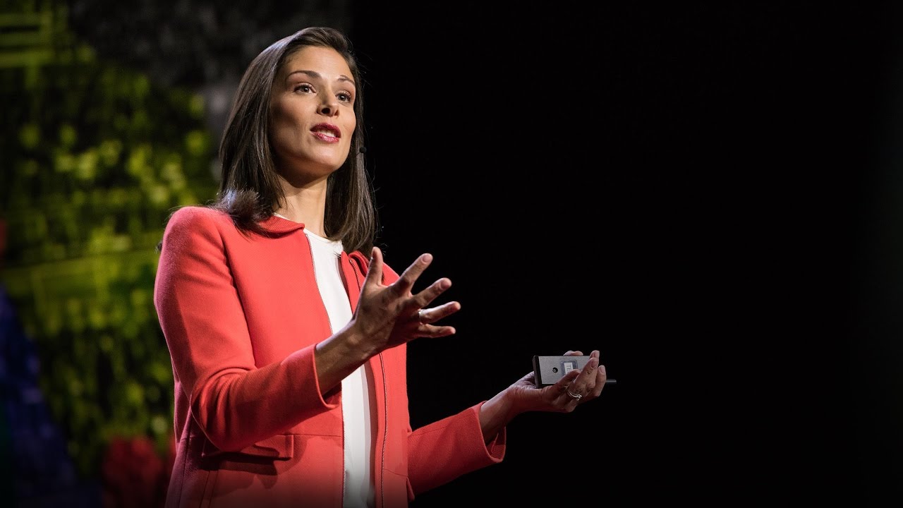 E0005 - We've stopped trusting institutions and started trusting strangers | Rachel Botsman (S0001)