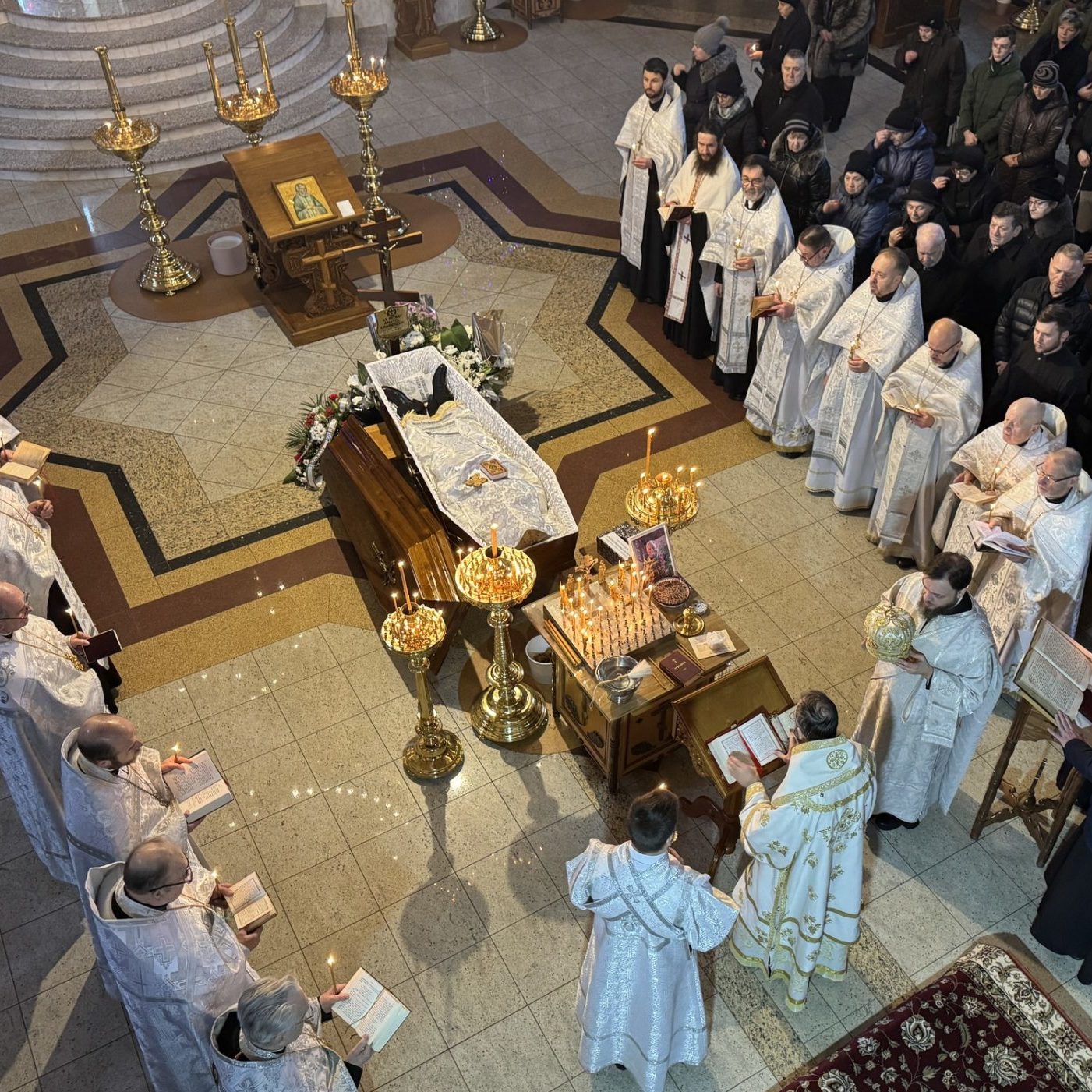 Relacja z uroczystości pogrzebowych śp. ks. mitrata Anatola Ławreszuka