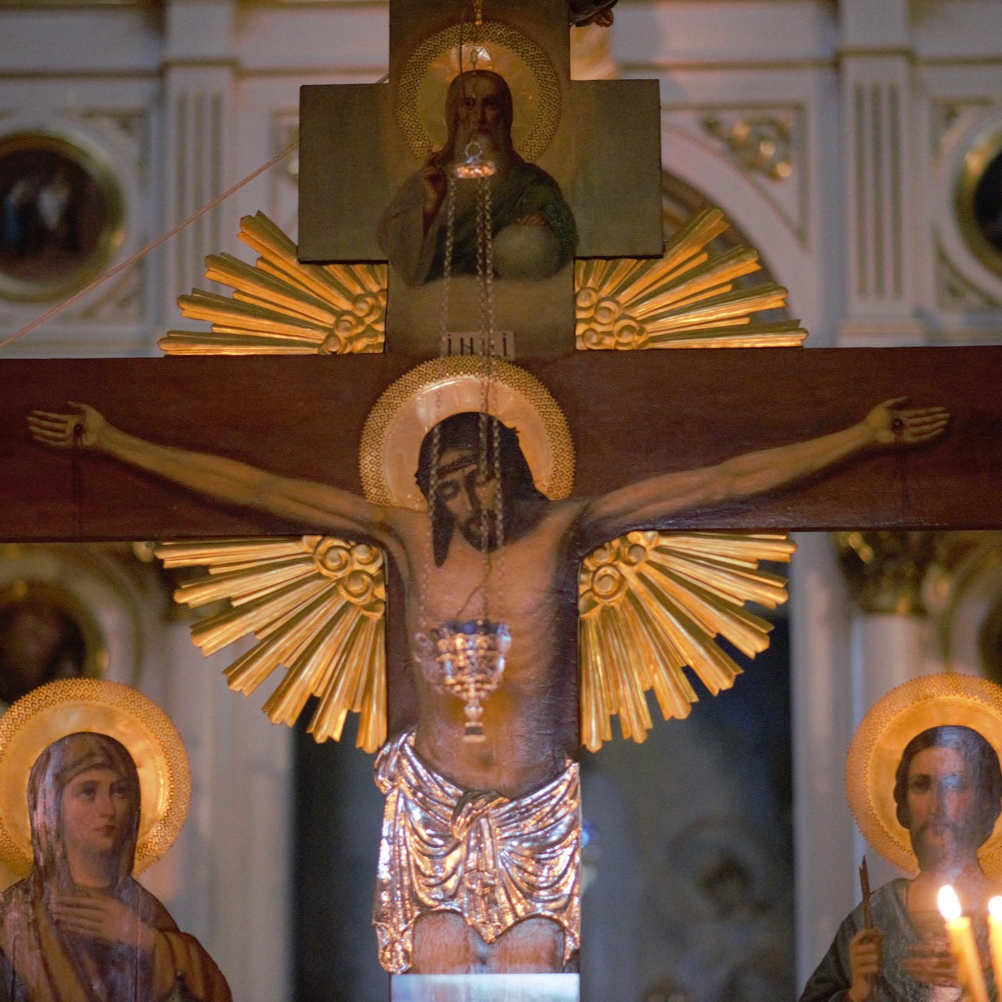 Jutrznia Wielkiego Piątku z czytaniem 12 fragmentów ewangelii
