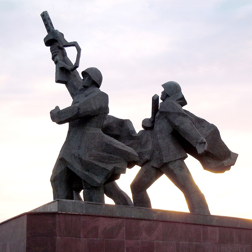 В бой через террор. Советских солдат гнали под огонь. episode artwork