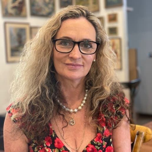 Associate Professor Susannah Sherlock