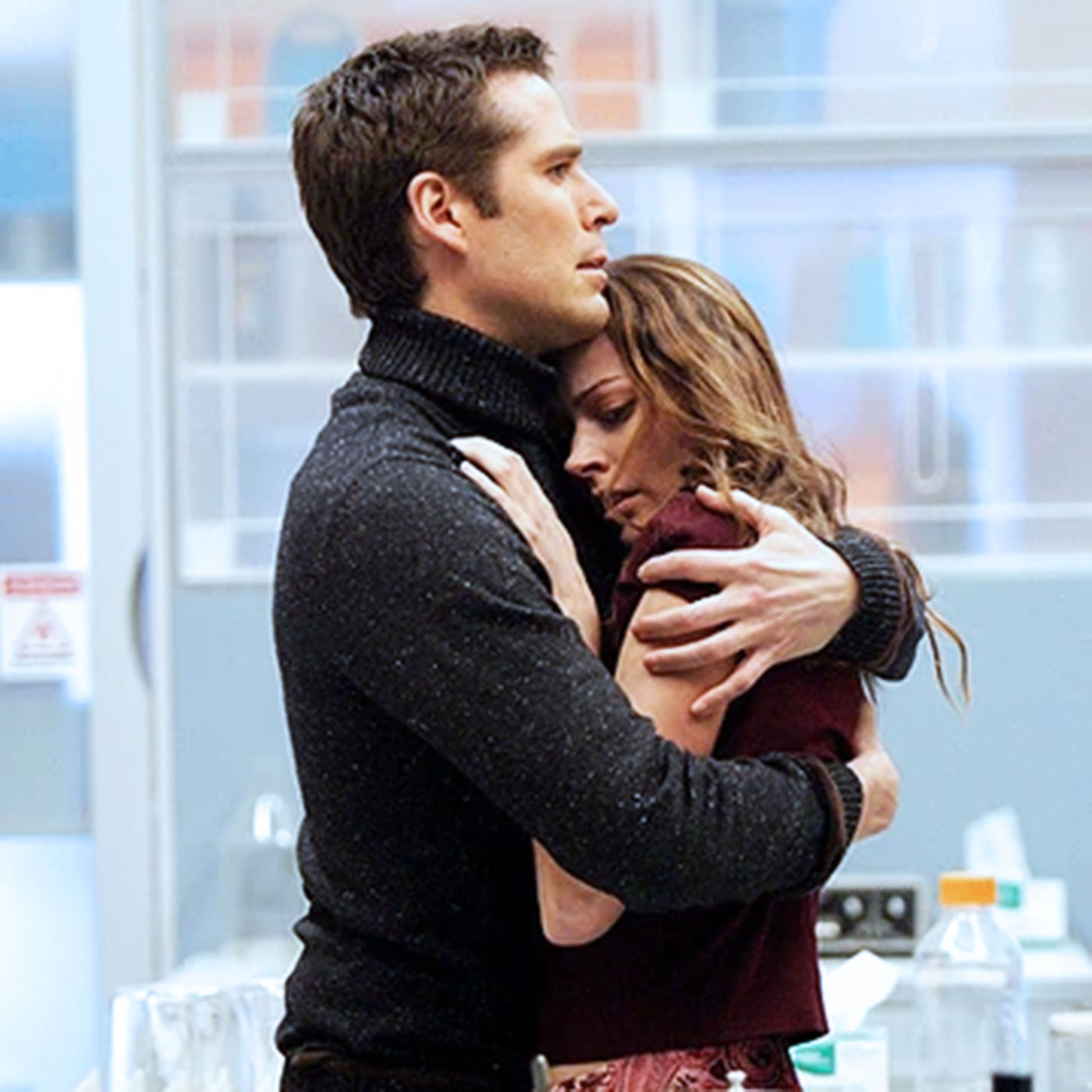 S5. Ep15. A Hole in the World