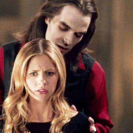 Scoobies' Secrets: S5. Ep1. Buffy vs. Dracula (Spoilers)