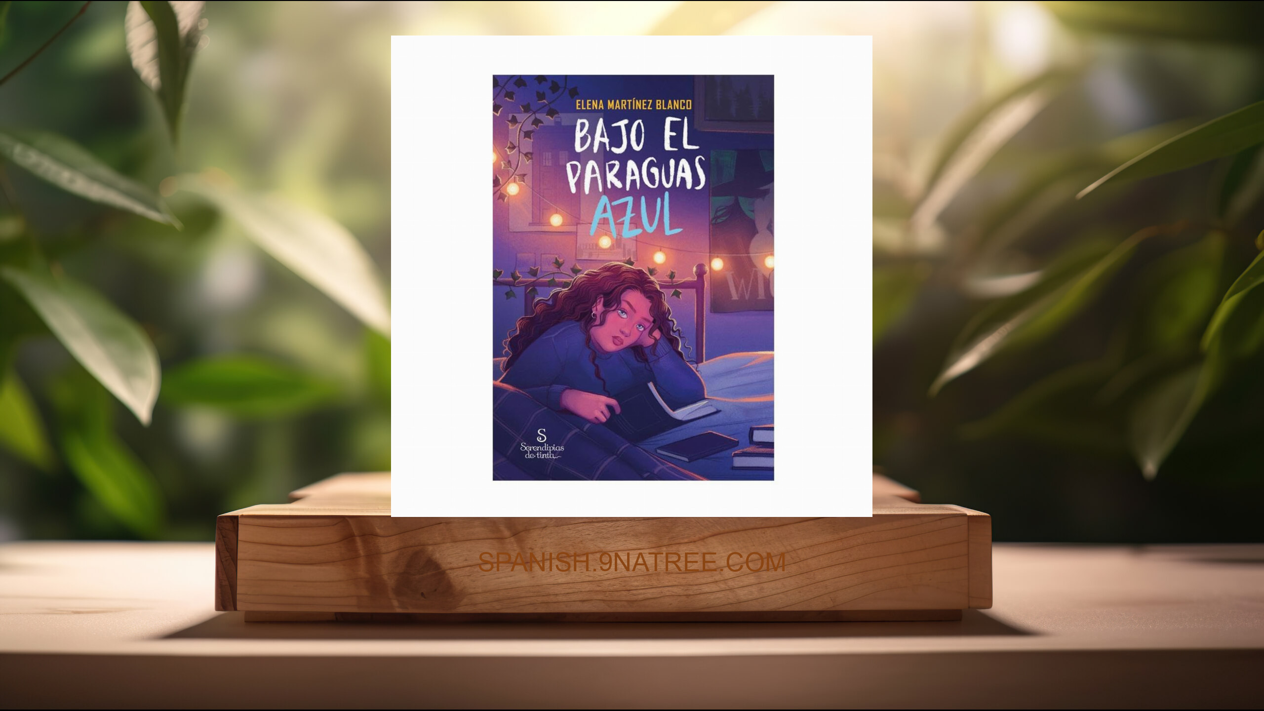 [Reseña] Bajo el paraguas azul (Elena Martínez Blanco) Resumida.