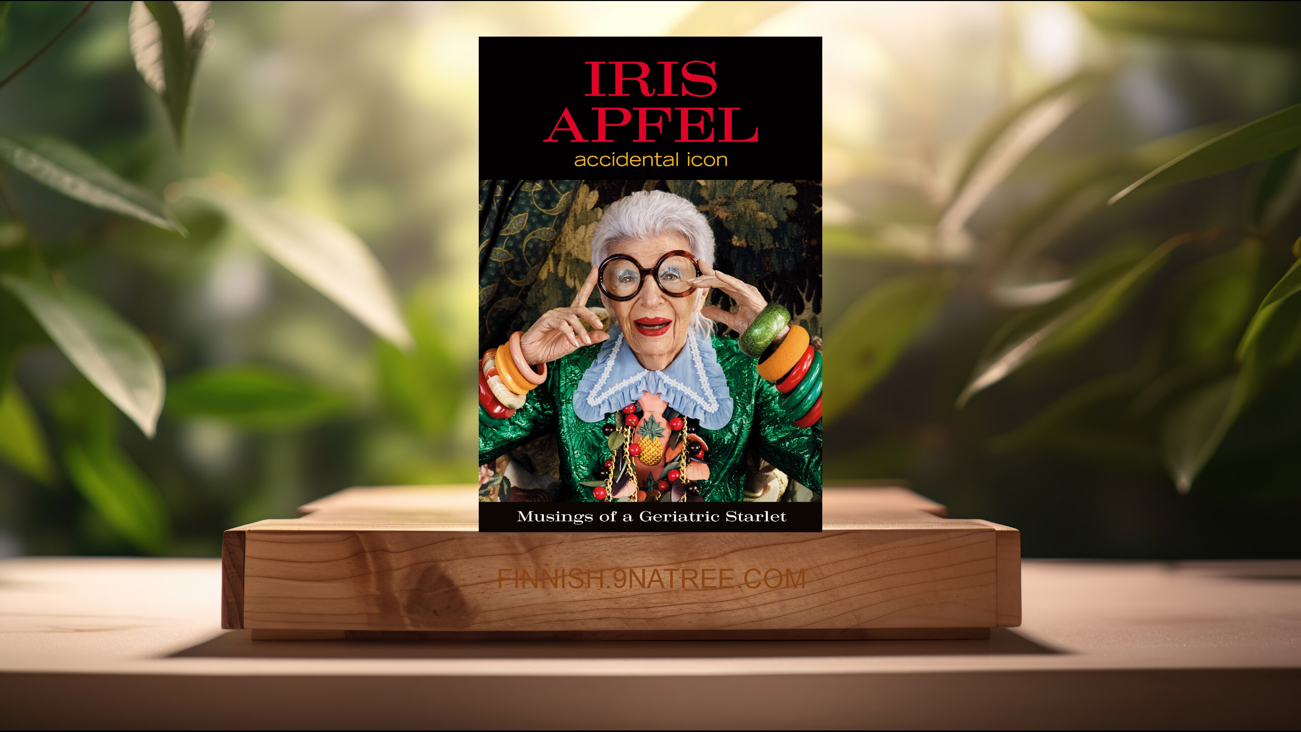 [Arvostelu] Iris Apfel (Iris Apfel) Tiivistetty.