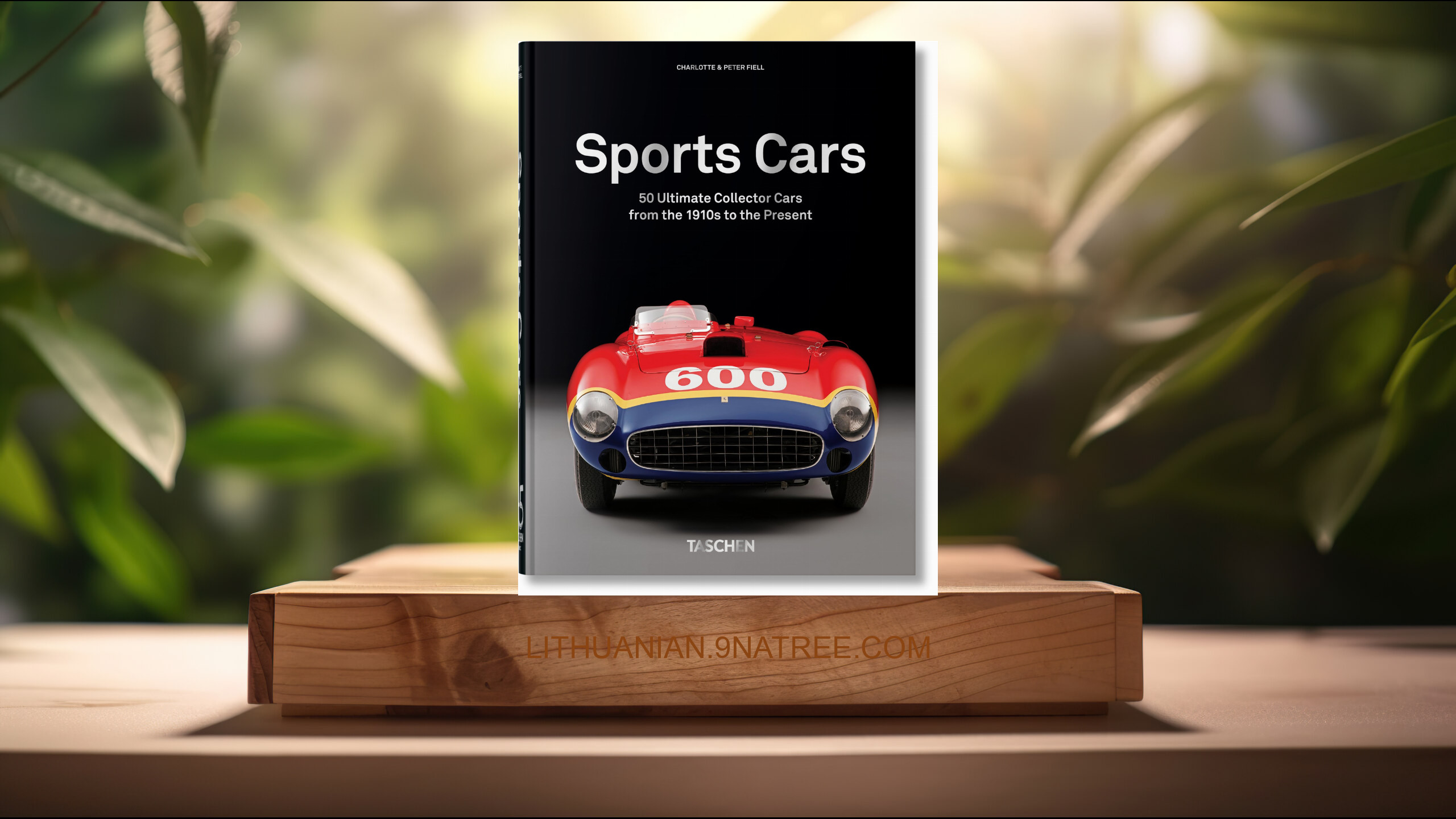 [Apžvalga] Sports Cars. 45th Ed.  (Charlotte Fiell) Apibendrinta.