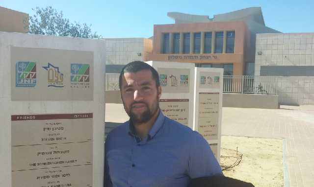 Aharón Tzohar: "Toda la gente que llega a vivir a Halutza lleva en su mente una misión”