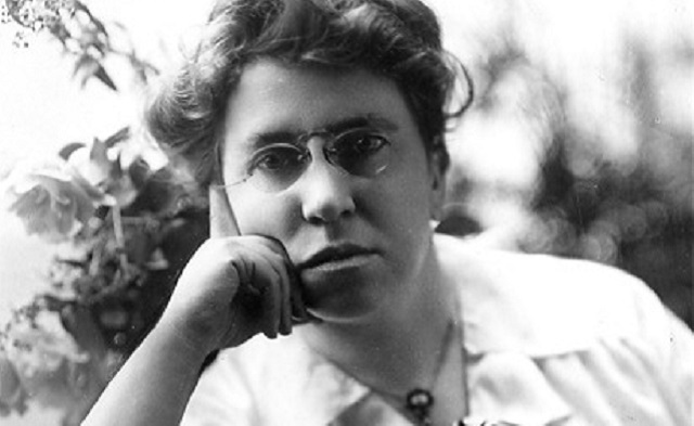 Jayéi Sará, y Emma Goldman