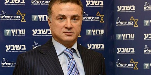 Jukat, y Mikhael Mirilashvili