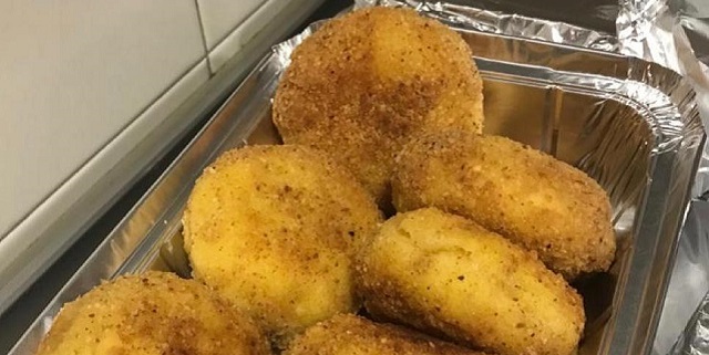 Pastelitos de patata rellenos