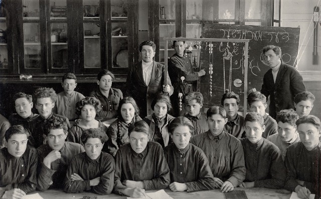 Episode Cover