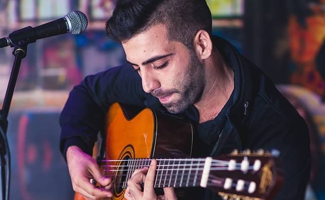 Eliad (Nachum): pop mizrají del mejor y más actual