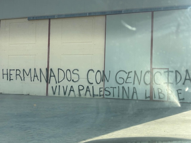 Un nuevo acto vandálico antisemita en Castrillo Mota de Judíos, con Lorenzo Rodriguez