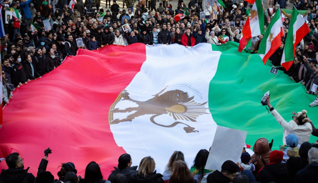 "Trump no pondrá "botas" en Irán", con Alberto Priego