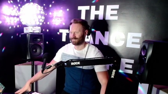 Rafael Osmo: trance por ósmosis