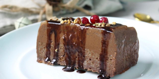 Un salteado de pollo (y berenjena) y un pudin de chocolate