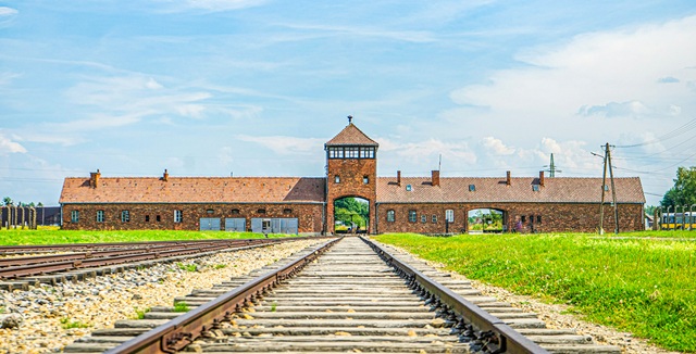 En torno a Auschwitz
