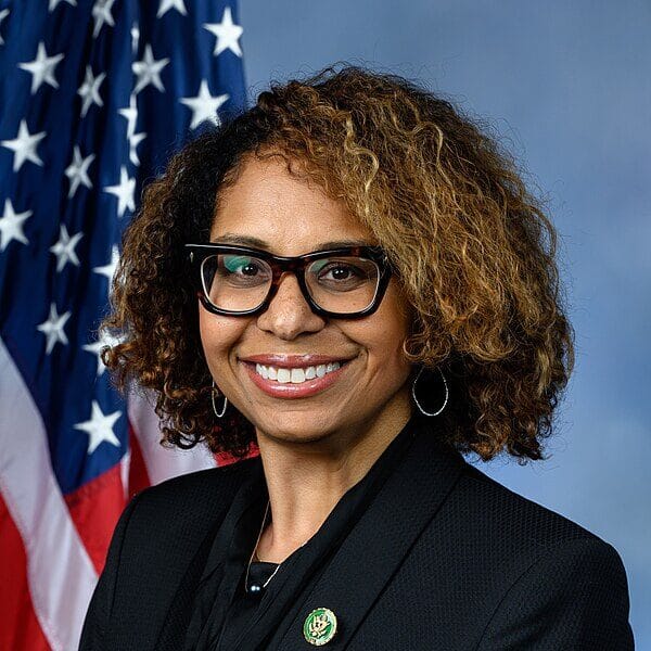 Profile of Representative Sydney Kamlager-Dove (Democrat) CA