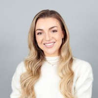 Daniella Granzotto- Growth & Brand Strategist, Ambitious Founder Daniella Granzotto- Growth & Brand Strategist, Ambitious Founder