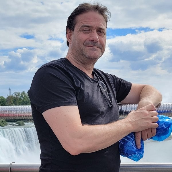 Larry Oberheu- Health Freedom Advocate & Founder of Fresh Mouth