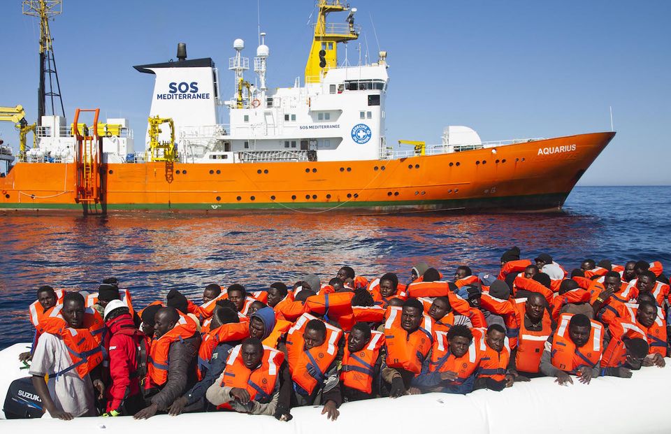 Mediterraneo il silenzio durante il caos. Francesco Creazzo