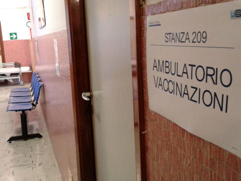 Vaccini, Giachi: esclusioni da scuola? Tratteremo i casi uno per uno