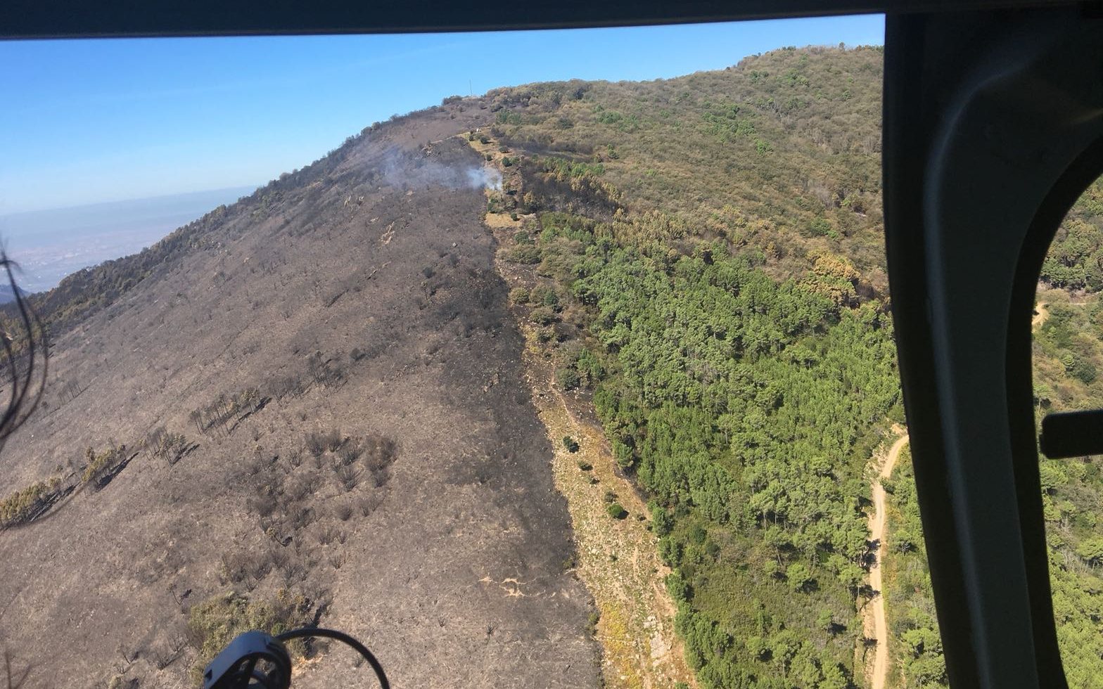 Incendio Monte Serra, esperto: &#8220;Ora alto rischio idrogeologico&#8221;