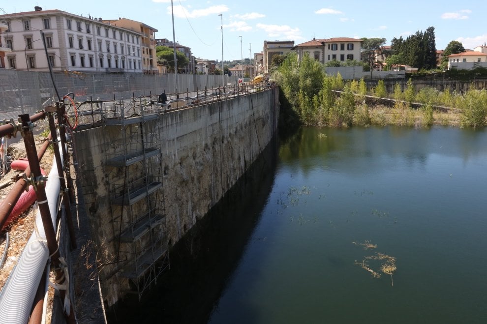 &#8216;Lago&#8217; Belfiore, Bettarini: nuova proprietà ci ha rassicurato su svuotamento a breve