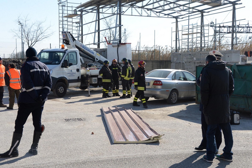 Morti sul lavoro: “Non è casualità ma conseguenza della catena  produttiva che spreme le persone come limoni”