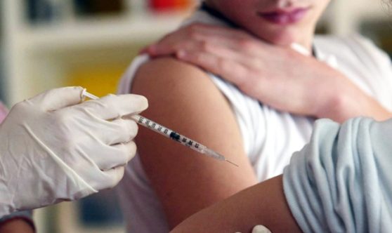 Vaccini: &#8220;Grazie a obbligo, Toscana riconquista immunità di gregge&#8221;