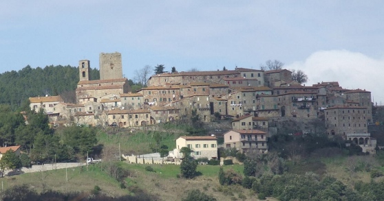 Geotermia: il borgo di Montecastelli contro il gigante Magma