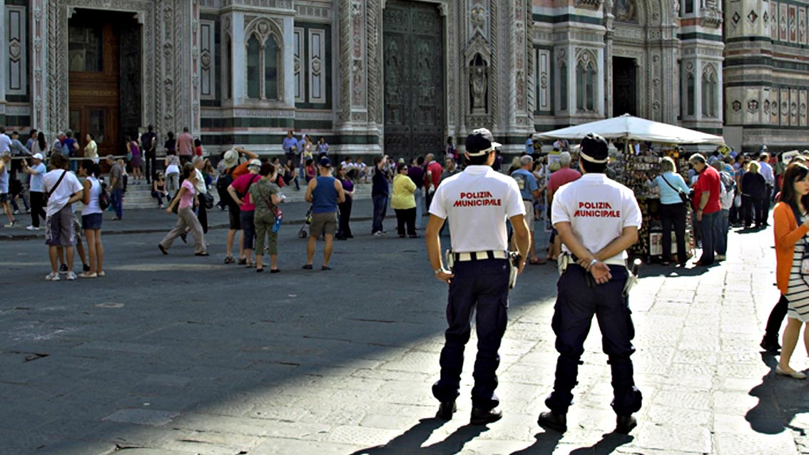 Firenze: i vigili? li paga lo sponsor