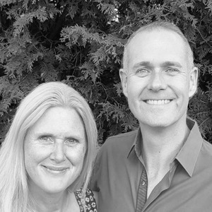 XR for Crossover Podcast - Julie and Alan Smithson Chat About Education & Immersive Learning